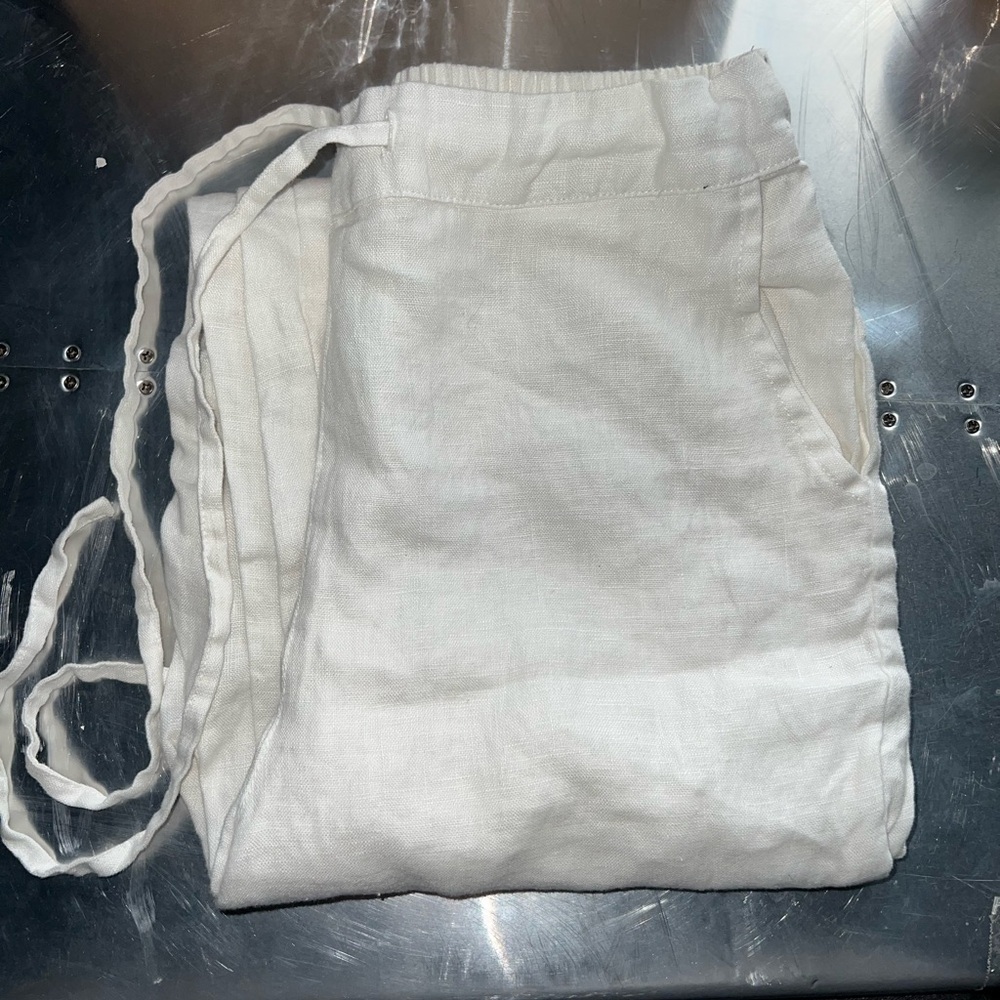 Size small white linen pants